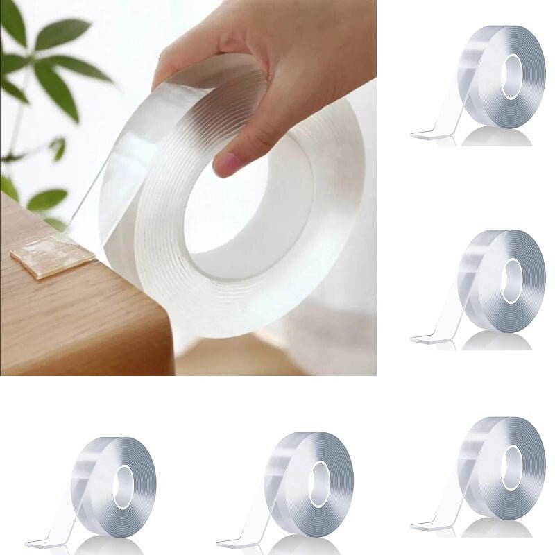 NanoGrip átlátszó nano gél kétoldalú ragasztószalag 5 tekercs, egy kézben tartva