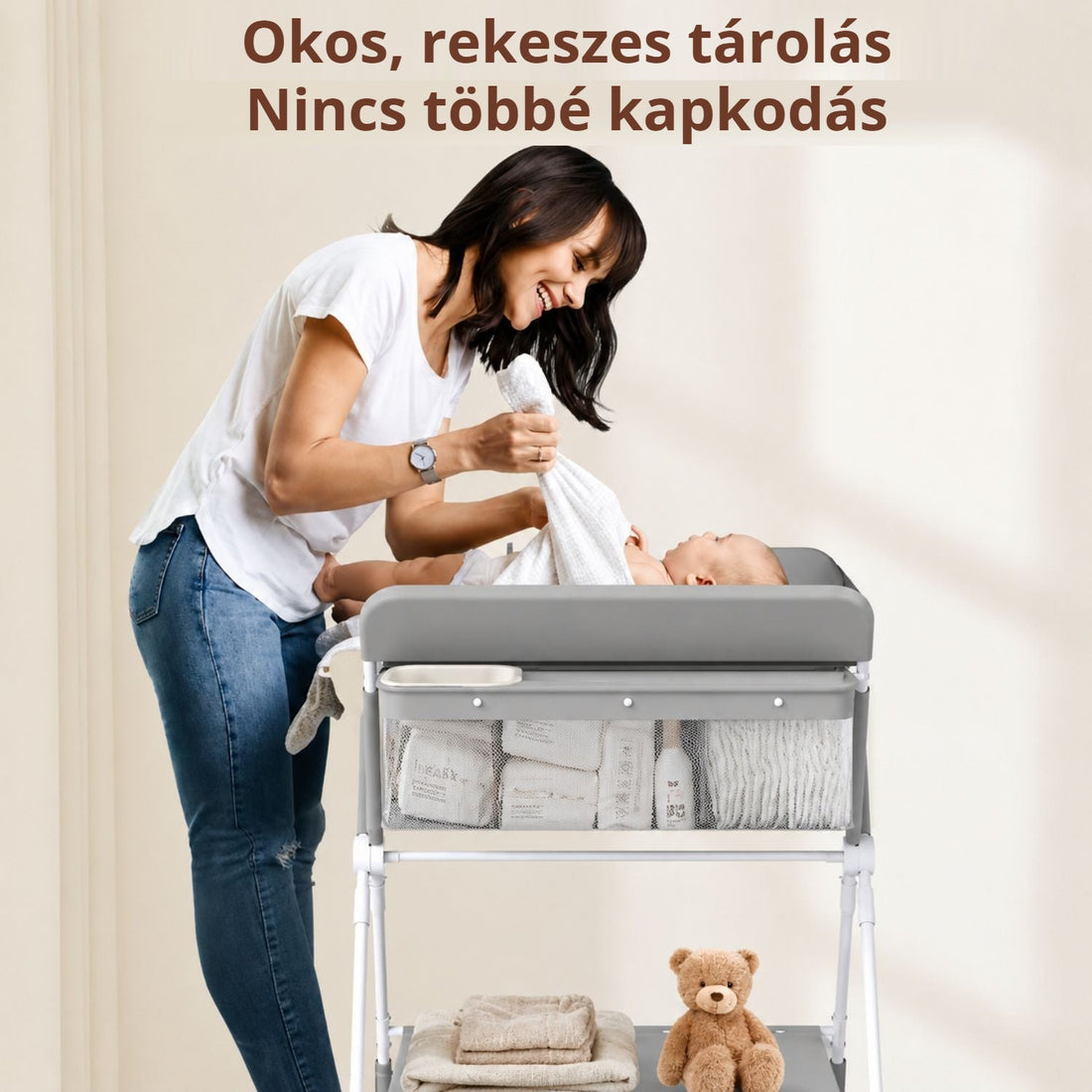 Összecsukható pelenkázó asztal okos, rekeszes tárolóval