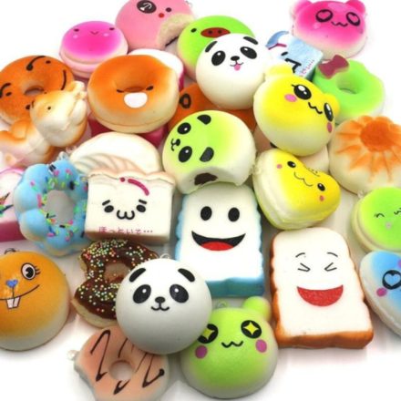 Squishy 30 db-os Stresszoldó Plüssfigura Csomag – Kulcstartóra, Táskára Rögzíthető