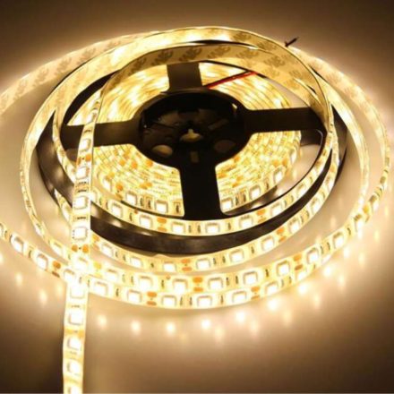 Innolight DIY LED Szalag 5 m – Színváltós, Rugalmas Dekorációs LED Világítás